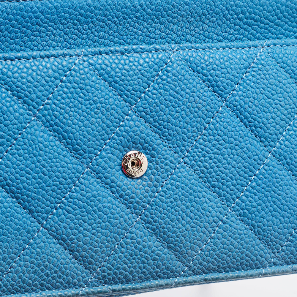 CHANEL Blue Quilted Caviar Leather Classic Wallet on Chain - Picture 6 of 8